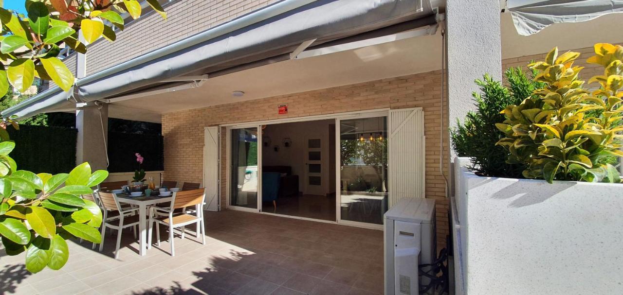Saloutrip - Albert Exterior foto