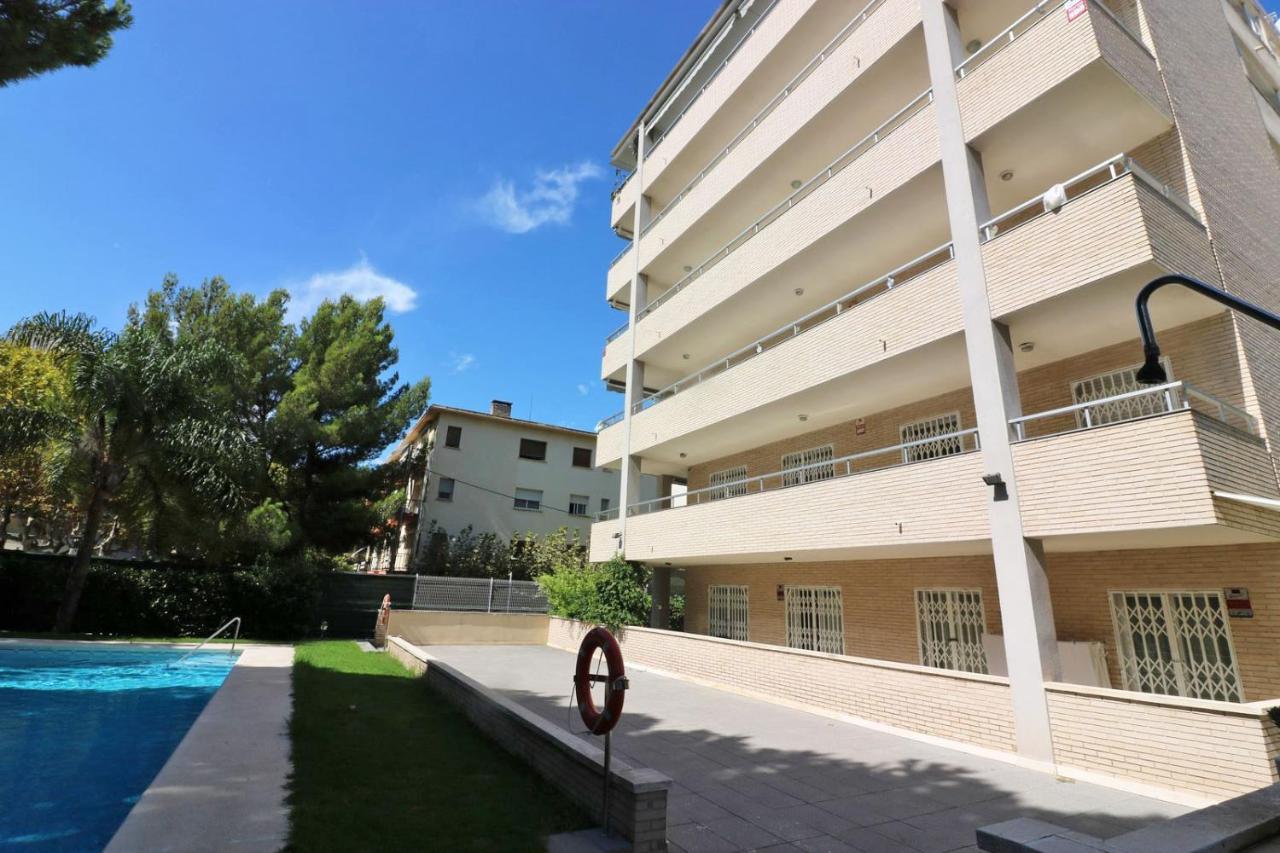 Saloutrip - Albert Exterior foto